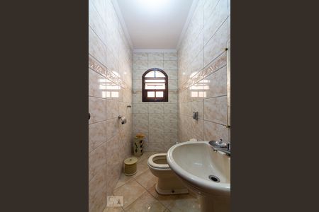 Lavabo de casa para alugar com 5 quartos, 125m² em Pestana, Osasco