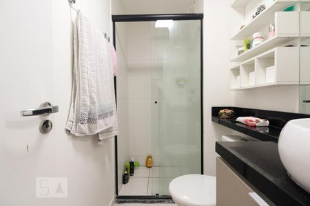 Banheiro  de apartamento para alugar com 2 quartos, 34m² em Cidade Mãe do Céu, São Paulo