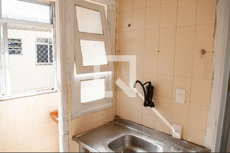 Cozinha de apartamento para alugar com 1 quarto, 47m² em Taquara, Rio de Janeiro
