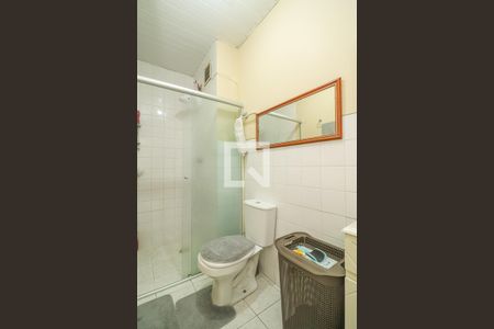 Banheiro da Suíte de apartamento para alugar com 1 quarto, 61m² em Floresta, Porto Alegre