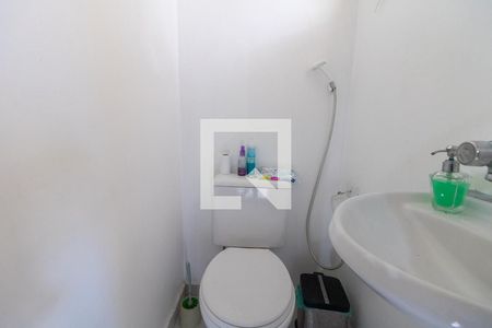 Lavabo  de casa para alugar com 3 quartos, 110m² em Utinga, Santo André