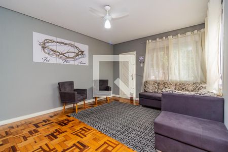 Sala de casa à venda com 3 quartos, 170m² em Coronel Aparicio Borges, Porto Alegre