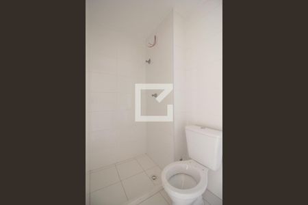 Banheiro da suíte de apartamento para alugar com 1 quarto, 24m² em Fazenda Morumbi, São Paulo