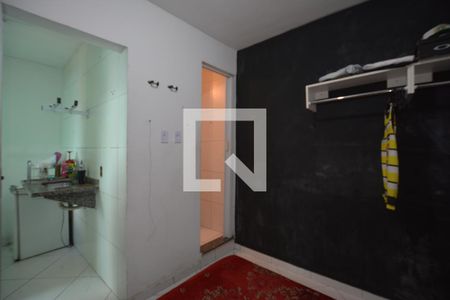 Sala de apartamento para alugar com 1 quarto, 20m² em Bento Ribeiro, Rio de Janeiro
