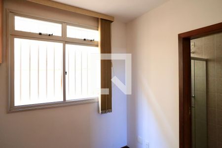 Suíte de apartamento para alugar com 2 quartos, 93m² em Serra, Belo Horizonte