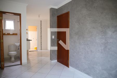 Sala de casa de condomínio para alugar com 2 quartos, 90m² em Vila Floresta, Santo André