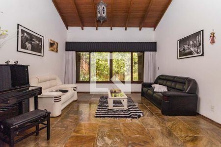Sala de casa para alugar com 5 quartos, 800m² em Cristal, Porto Alegre