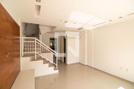 Sala de casa de condomínio à venda com 3 quartos, 156m² em Tijuca, Rio de Janeiro