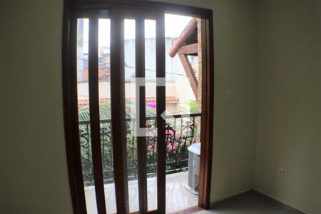 Sala de casa de condomínio para alugar com 2 quartos, 90m² em Tanque, Rio de Janeiro