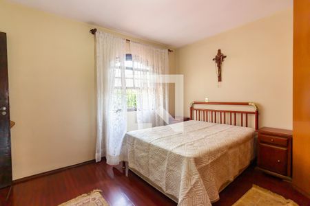 Suíte  de casa à venda com 3 quartos, 155m² em Quitaúna, Osasco