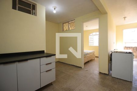 Kitnet de apartamento para alugar com 1 quarto, 23m² em Taguatinga Norte (taguatinga), Brasília
