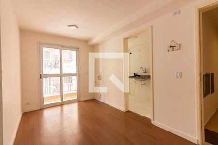 Sala de apartamento à venda com 3 quartos, 64m² em Novo Osasco, Osasco