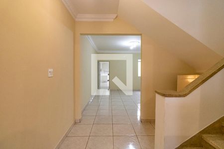 Hall das Salas de casa para alugar com 4 quartos, 235m² em Cambuci, São Paulo