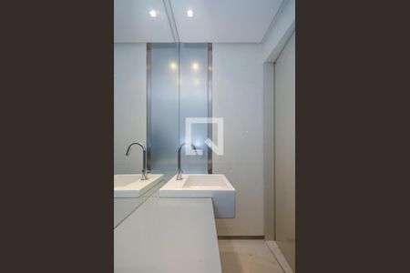 Lavabo de apartamento para alugar com 4 quartos, 152m² em Belvedere, Belo Horizonte