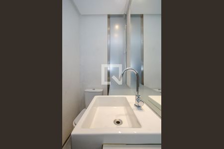 Lavabo de apartamento para alugar com 4 quartos, 152m² em Belvedere, Belo Horizonte