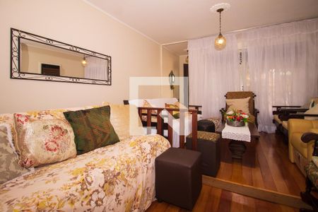 Sala de casa para alugar com 4 quartos, 170m² em Medianeira, Porto Alegre