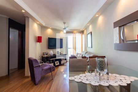Sala de apartamento para alugar com 2 quartos, 55m² em Padroeira, Osasco