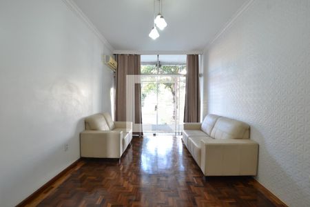 Sala 1 de casa para alugar com 4 quartos, 250m² em Azenha, Porto Alegre