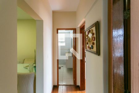 Corredor de apartamento para alugar com 3 quartos, 110m² em São Pedro, Belo Horizonte