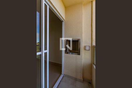 Varanda com Churrasqueira de apartamento à venda com 2 quartos, 48m² em Rubem Berta, Porto Alegre