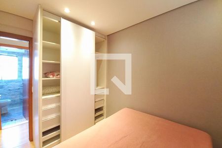 Quarto 1 de apartamento para alugar com 3 quartos, 85m² em Engenho Nogueira, Belo Horizonte