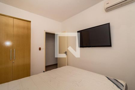 Quarto 2 de apartamento para alugar com 2 quartos, 100m² em Sarandi, Porto Alegre