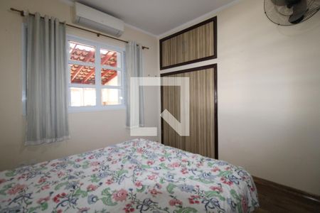 Quarto 1 de casa à venda com 2 quartos, 258m² em Bosque, Campinas