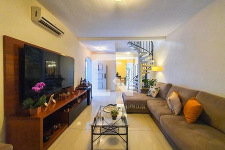 Sala de casa para alugar com 2 quartos, 163m² em Vila Mariana, São Paulo
