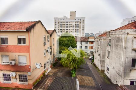 Vista da Sala de apartamento à venda com 2 quartos, 54m² em São Sebastião, Porto Alegre