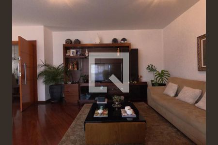 Sala de casa à venda com 3 quartos, 280m² em Vila Andrade, São Paulo
