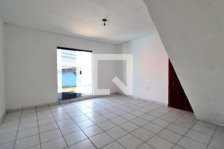 Sala/Quarto de casa para alugar com 1 quarto, 50m² em Jardim Vila Rica, Santo André