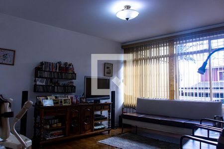 Sala de casa à venda com 3 quartos, 110m² em Vila Madalena, São Paulo