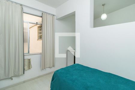 Quarto de apartamento à venda com 1 quarto, 70m² em Bonsucesso, Rio de Janeiro