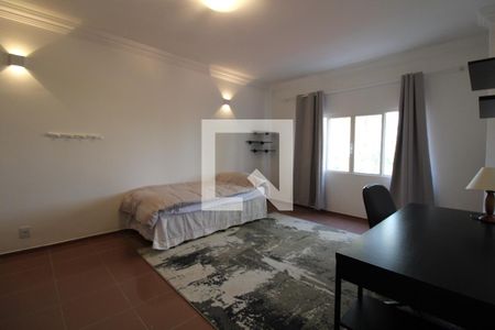 Quarto 1 (suíte) de casa para alugar com 3 quartos, 319m² em Jardim das Paineiras, Campinas