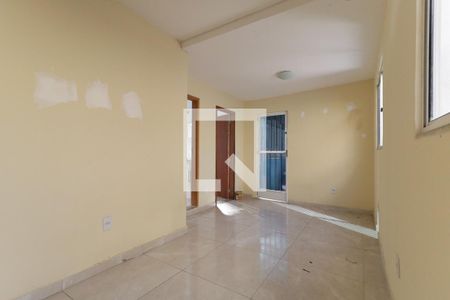 Sala de casa para alugar com 2 quartos, 70m² em Piedade, Rio de Janeiro