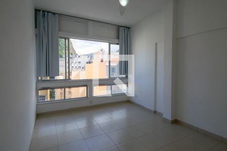 Sala/.Quarto de apartamento à venda com 1 quarto, 30m² em Copacabana, Rio de Janeiro