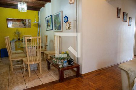 Sala de casa para alugar com 4 quartos, 100m² em Vila Romana, São Paulo