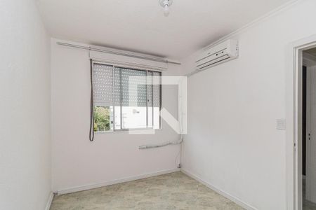 Quarto 1 de apartamento para alugar com 2 quartos, 52m² em Jardim Itu, Porto Alegre