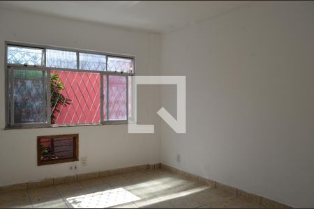 Quarto 1 de casa para alugar com 2 quartos, 100m² em Taquara, Rio de Janeiro
