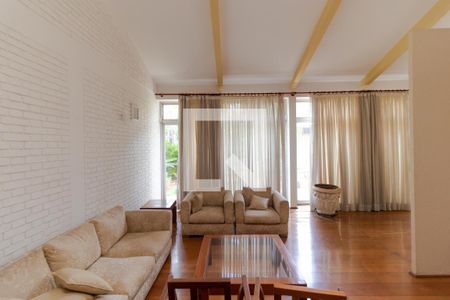 Salas de casa para alugar com 5 quartos, 628m² em Nova Campinas, Campinas