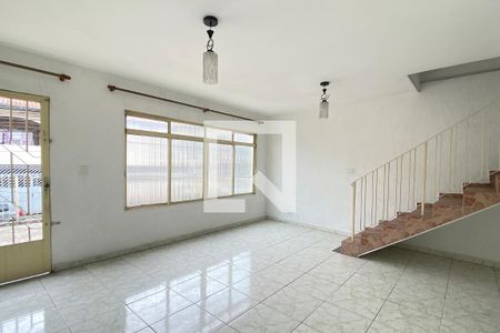 Sala de casa para alugar com 4 quartos, 300m² em Jardim Regina Alice, Barueri