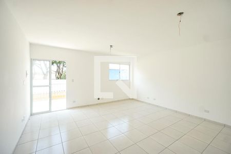 Sala e cozinha de apartamento para alugar com 2 quartos, 63m² em Penha de França, São Paulo
