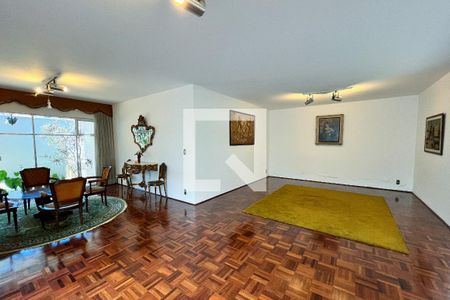 Sala de casa para alugar com 4 quartos, 567m² em Vila Nova Conceição, São Paulo
