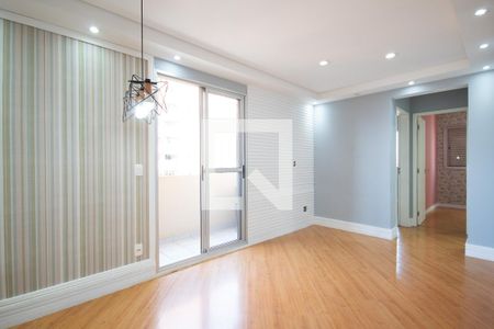 Sala de apartamento para alugar com 2 quartos, 67m² em Bussocaba, Osasco