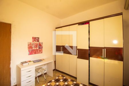 Quarto 2 de casa à venda com 4 quartos, 180m² em Glória, Porto Alegre
