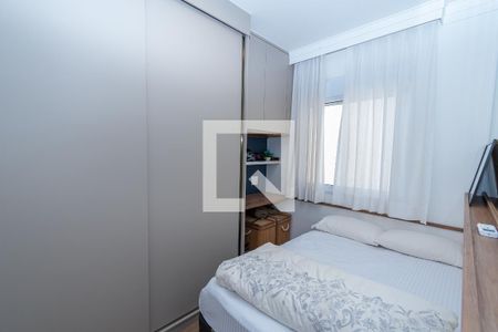Quarto de apartamento à venda com 2 quartos, 70m² em Jardim Chapadão, Campinas