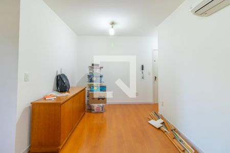 Sala de apartamento para alugar com 2 quartos, 56m² em Glória, Porto Alegre