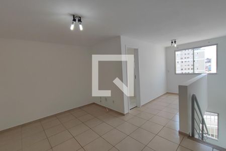 Sala de TV de apartamento à venda com 2 quartos, 110m² em Jardim Nova Europa, Campinas