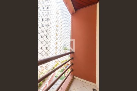 varanda de apartamento para alugar com 2 quartos, 63m² em Vila Osasco, Osasco