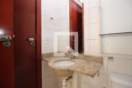 Banheiro da Suíte de apartamento para alugar com 2 quartos, 58m² em Taguatinga Centro (taguatinga), Brasília